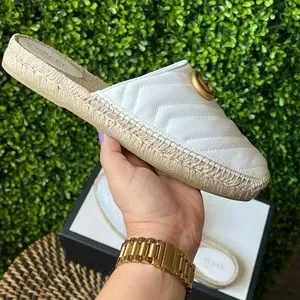 GUCCI★素敵！WHITE ESPADRILLE CHARLOTTE SLIDE G LOGO Women's espadrille with crystal Interlocking G in white